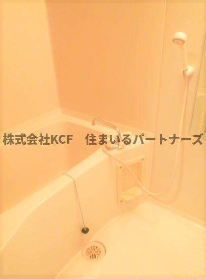 サンシャインコート東合川の浴室|コンパクトで使いやすいお風呂です