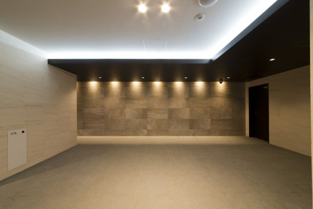 【エントランス】