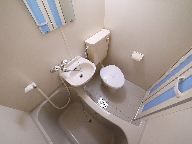 シティパレスやすらぎの道Ｐ３の浴室|お風呂で日々の疲れを落としましょう