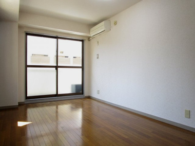 【洋室】 | メゾン大場