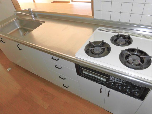 メゾン国島のキッチン