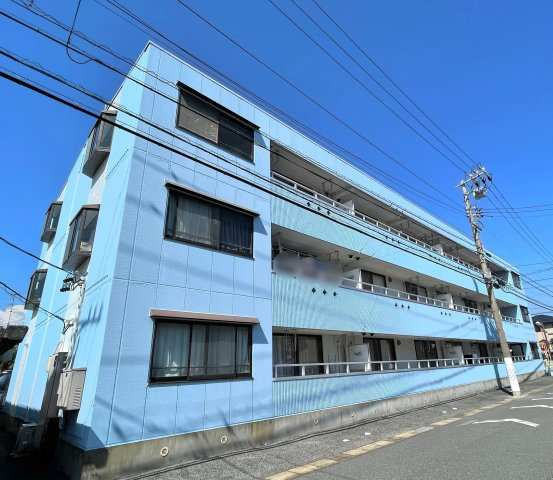 メゾン国島の外観