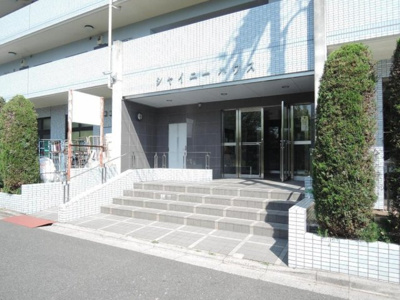 【エントランス】 | シャイニーハウス