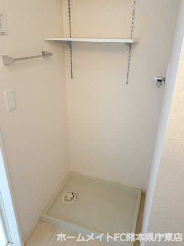 熊本市南区御幸笛田２丁目のアパートの洗面所