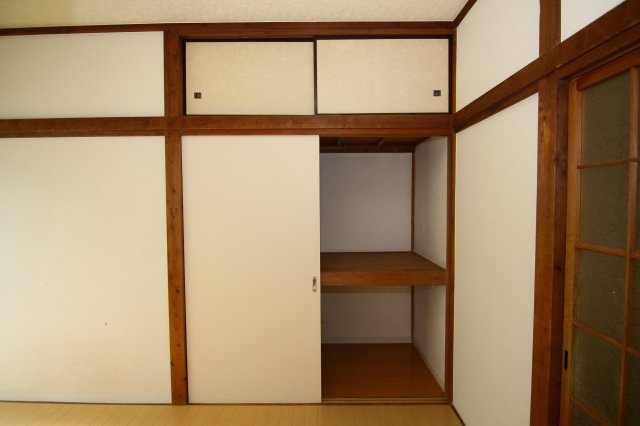 佐藤荘の収納