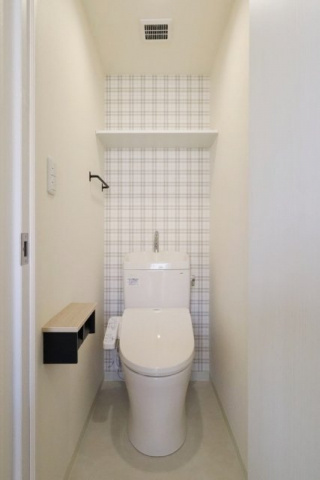 ガーデンヒルズ市ヶ谷のトイレ|※反転タイプ別室参考写真