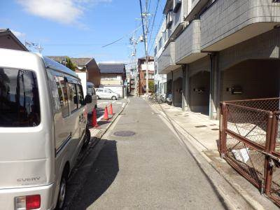 エスポワール朱雀の周辺|前面道路