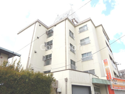 【外観】 | 三恵吹田ハイツ | 建物外観を気になさる方へ、見た目の良い物件です