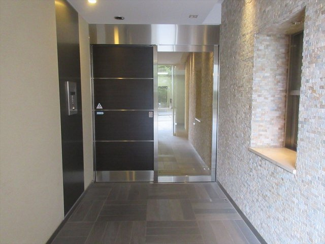 ロイジェント栄｜名古屋市の賃貸ならMy賃貸のエントランス|ロイジェント栄