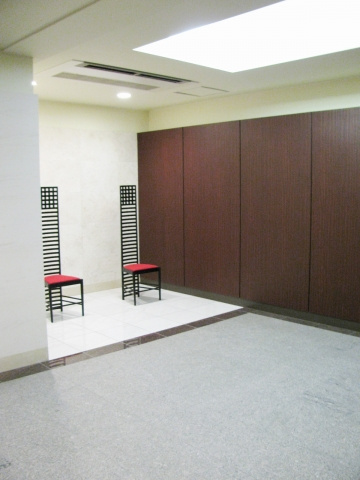 アーバンビュー本郷のエントランス