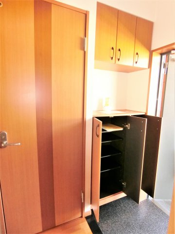 クレッシェンドの玄関