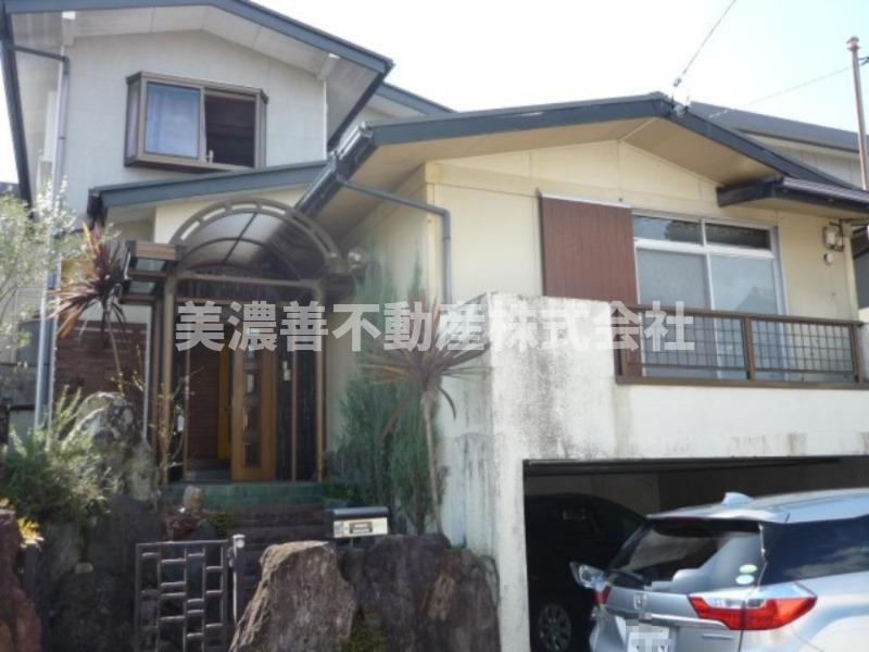 ５３８５０　岐阜市長良中古戸建ての外観