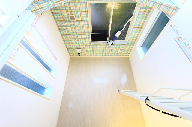 シーの内装|同タイプ参考写真です。