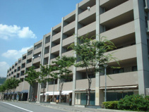 白鷹苦楽園マンションの画像