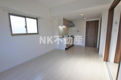 【居間・リビング】 | シャンテ高井田（高井田賃貸） | リビングです