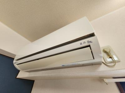 グランドパレス御池の設備|エアコン