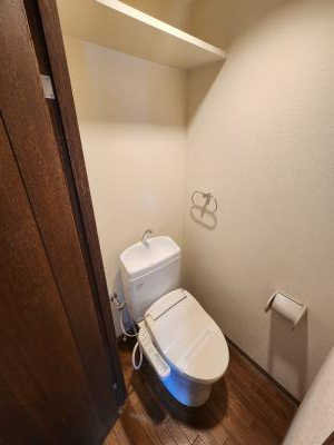 グランドパレス御池のトイレ|シャワートイレ