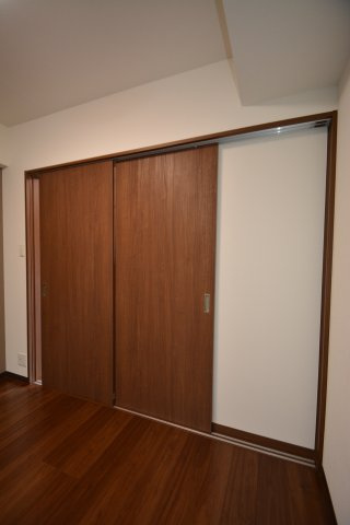 【内装】 | サンクレシア戸畑駅前Ⅱ | 同タイプの室内写真です。現況を優先させて頂きます。