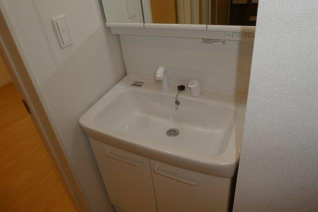 セイバリーKⅢの独立洗面台|シャンプードレッサー