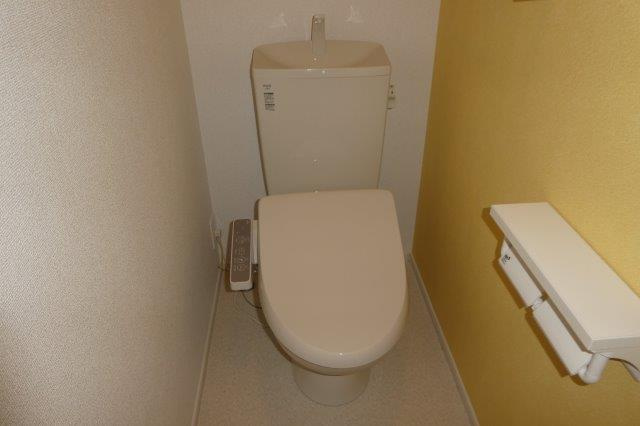 セイバリーKⅢのトイレ|ウォシュレット