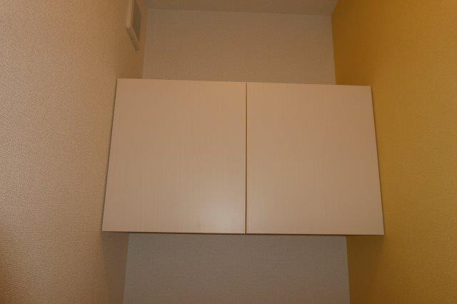 セイバリーKⅢのトイレ|トイレ棚