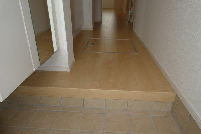 セイバリーKⅢの玄関