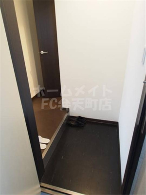 【玄関】 | ＺＥＲＯ弁天 | 毎日通る玄関はこちらです