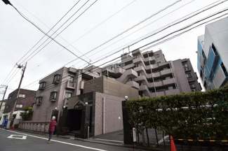 【外観】 | 5階部分・南向きにつき採光・眺望良好です。
家事の負担を軽減出来る食洗機・浴室乾燥機設置。