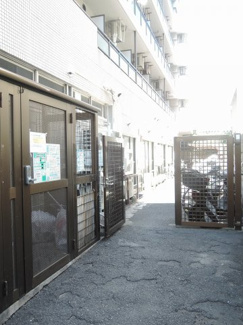 【その他共用部分】 | 敷地内ゴミ置場