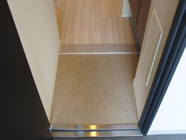 フレールコート東別院｜名古屋市の賃貸ならMy賃貸の玄関|パークアクシス東別院