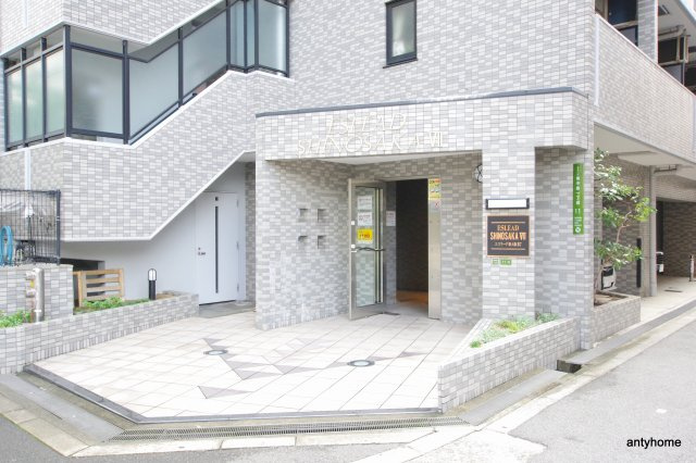 エスリード新大阪第7　仲介手数料無料のエントランス