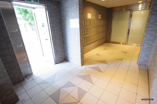 エスリード新大阪第7　仲介手数料無料のロビー