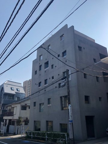 慶成神宮前ビルの外観