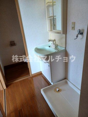 ハイツゆずの洗面所|コンパクトで使いやすい洗面所