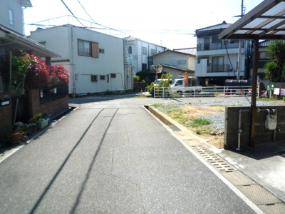 【前面道路含む現地写真】 | 高知市薊野西町1丁目新築戸建