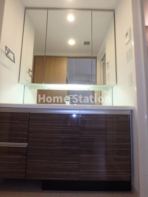 【独立洗面台】 | レジデンス西梅田