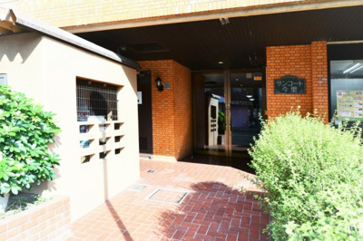 【エントランス】 | サンコート今里