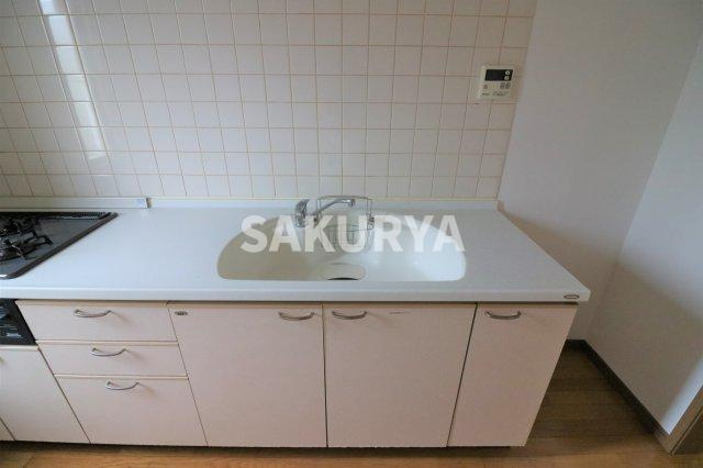 マートルテラスのキッチン|現況と異なる場合があります。