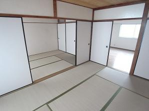 湊川第2マンションンの居間・リビング