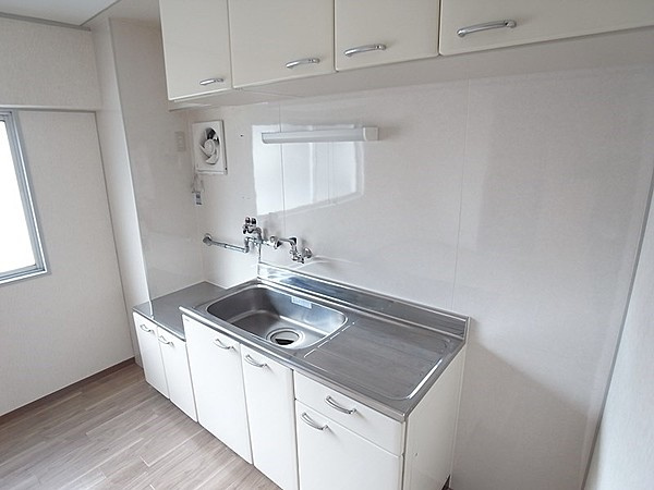 湊川第2マンションンのキッチン