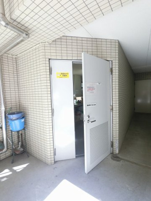 【その他共用部分】 | リシェ新横浜 | ゴミ置場