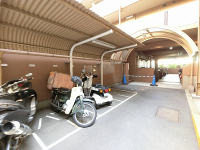 【その他共用部分】 | 大森海岸パークハウスE棟 | 敷地内バイク置場