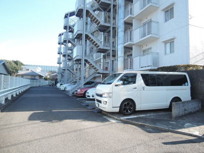 【駐車場】 | コスモ上大岡アークタワーズ2番館 | 平置き駐車場