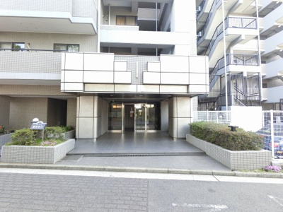 【エントランス】 | フェイム東神奈川 | エントランス部分