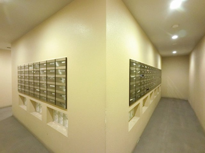 【その他共用部分】 | レイディアントシティ横濱カルティエ9 | 集合ポスト