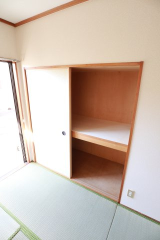 メゾンクレストの収納