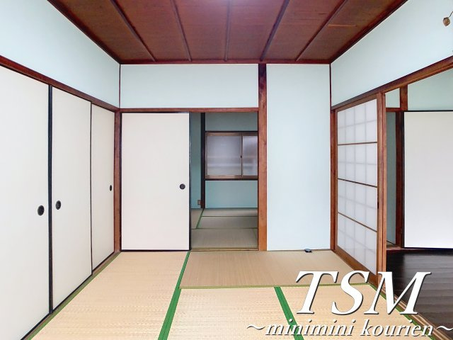 国松町平屋の和室