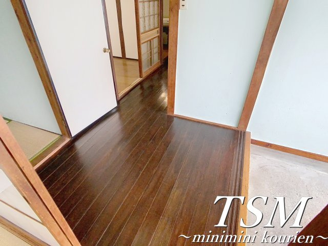 国松町平屋のその他|廊下