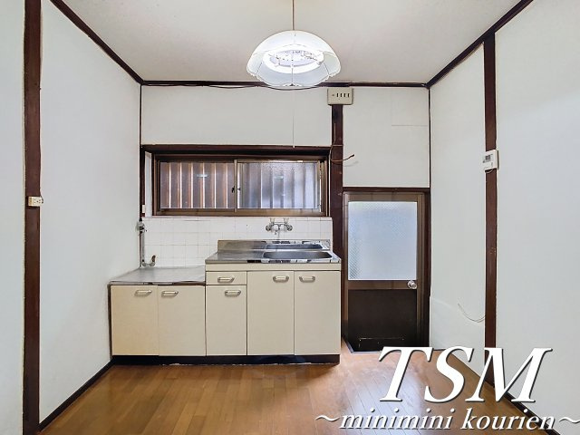 国松町平屋の居間・リビング