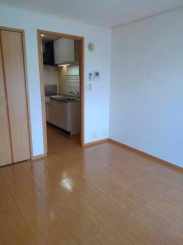 カレントの洋室
